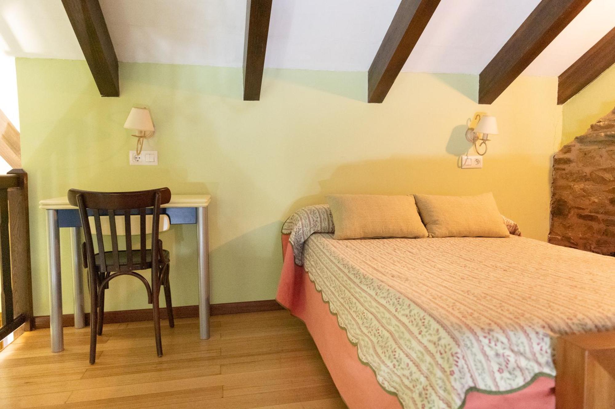 Apartamentos Turisticos A Estacion A Pontenova Esterno foto